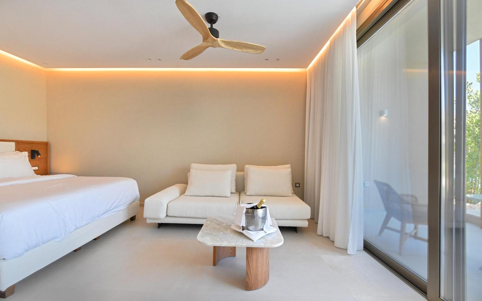 Royal Pearl Island Chios Hotel And Spa Экстерьер фото